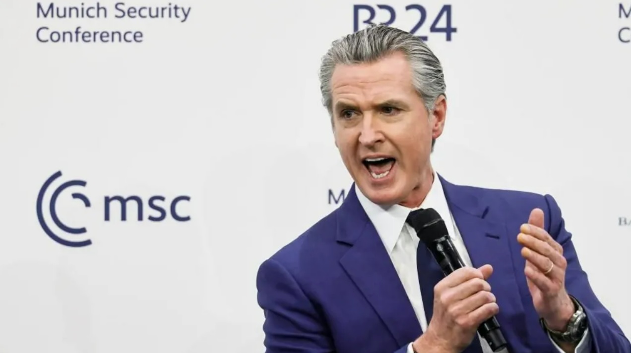 Top Democrats try to reassure Europe