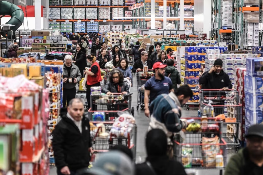 Tariffs and tariff refunds